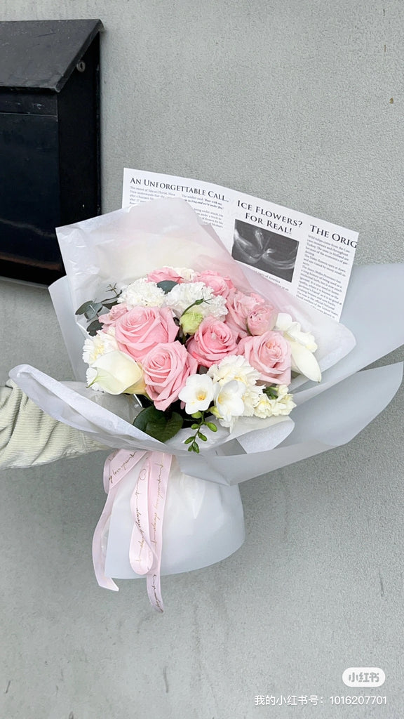 Graduation Flowers in Melbourne Carnegie