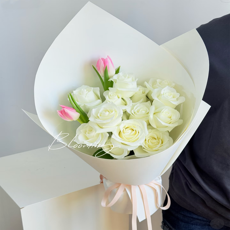 Designer Carnegie Florist in Melbourne white roses+ tulips flowers bouquet