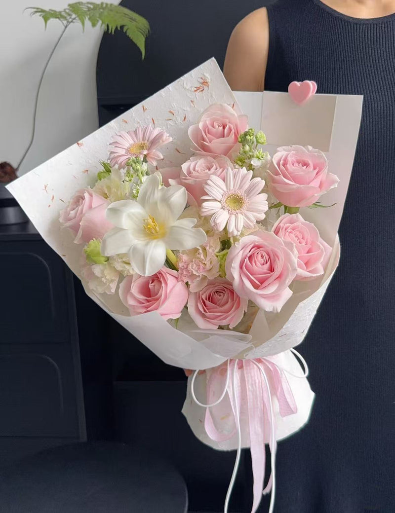 Melbourne florist  birthday proposal flowers bouquet with pink roses