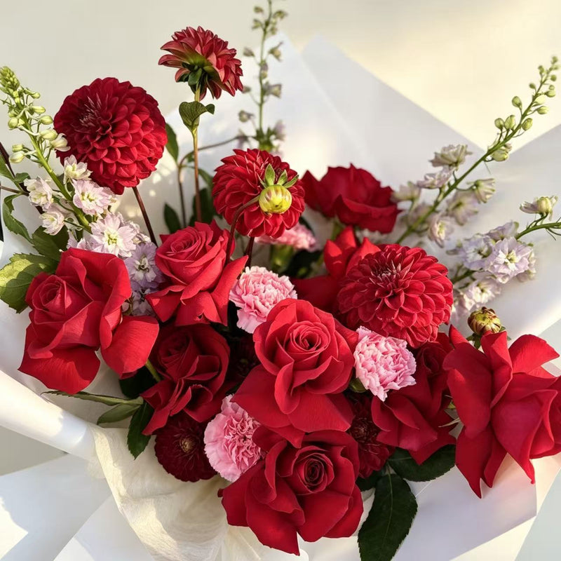Carnegie Florist in Melbourne red flowers bouquet